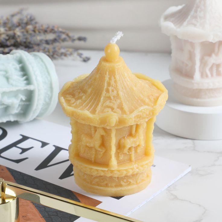 Pyar Carousel Candle